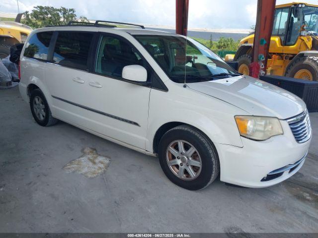  Salvage Chrysler Town & Country