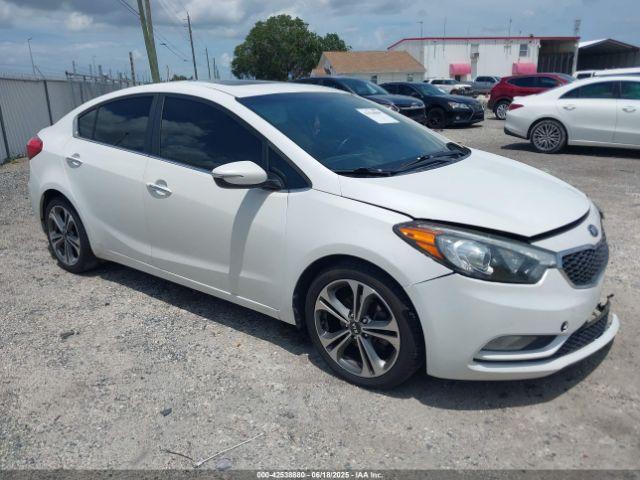  Salvage Kia Forte