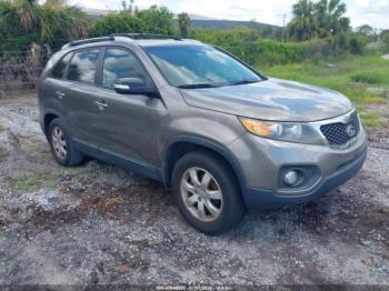  Salvage Kia Sorento