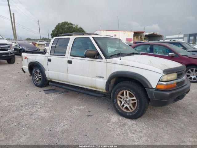  Salvage Chevrolet S-10