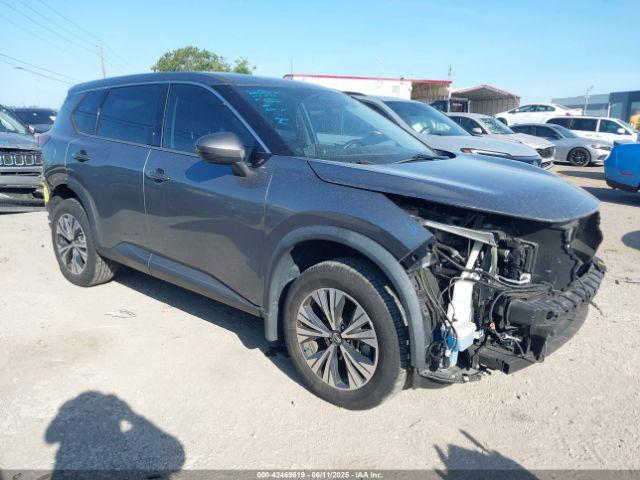  Salvage Nissan Rogue