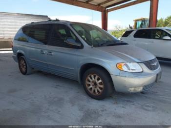  Salvage Chrysler Town & Country