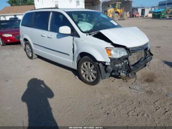  Salvage Chrysler Town & Country