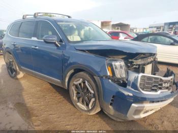  Salvage Kia Telluride