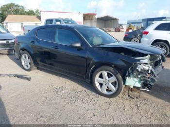  Salvage Dodge Avenger