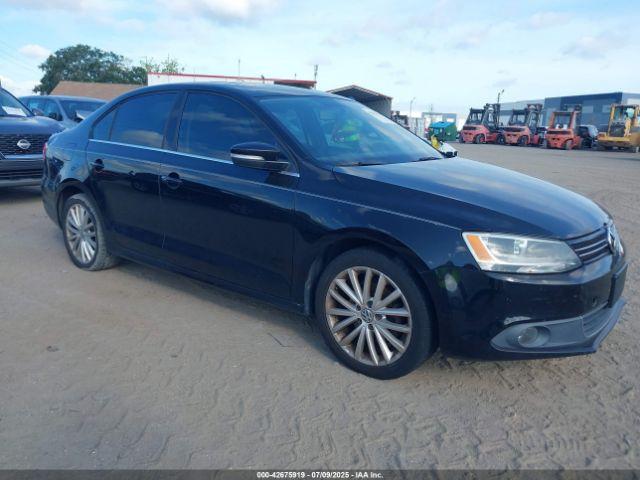  Salvage Volkswagen Jetta