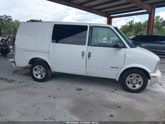  Salvage Chevrolet Astro