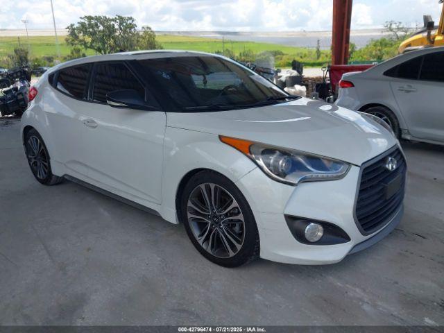  Salvage Hyundai VELOSTER
