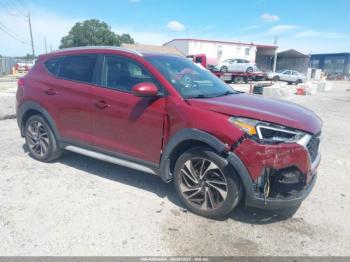  Salvage Hyundai TUCSON
