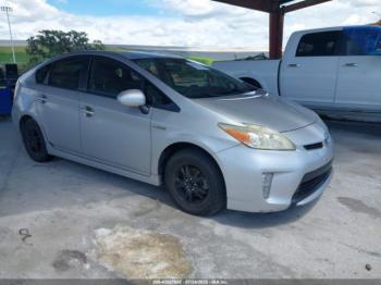  Salvage Toyota Prius