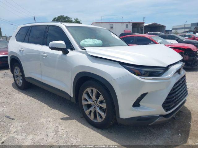  Salvage Toyota Grand Highlander