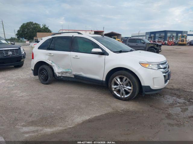  Salvage Ford Edge