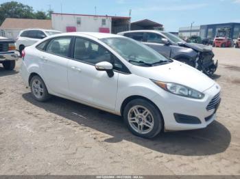  Salvage Ford Fiesta