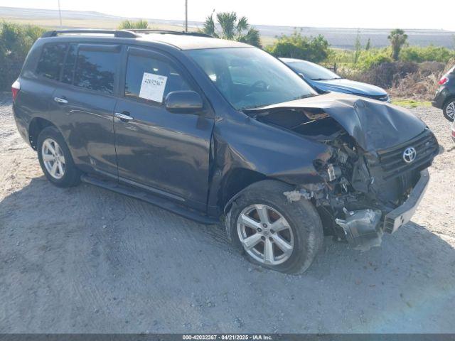  Salvage Toyota Highlander