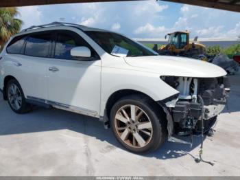  Salvage Nissan Pathfinder