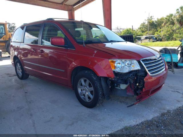  Salvage Chrysler Town & Country