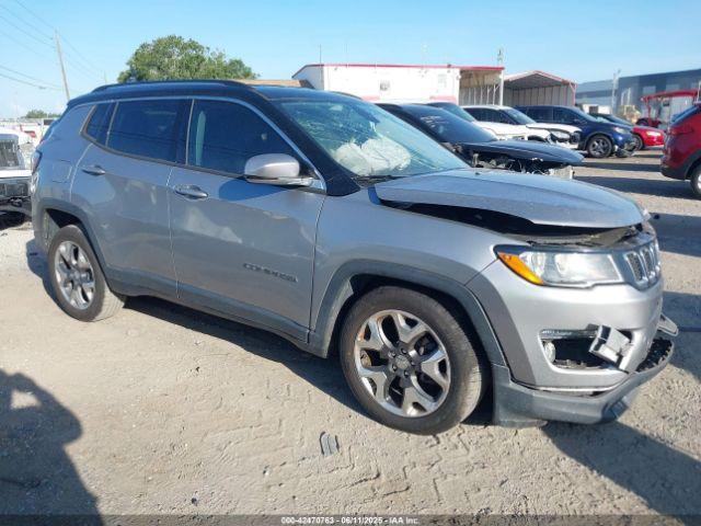  Salvage Jeep Compass