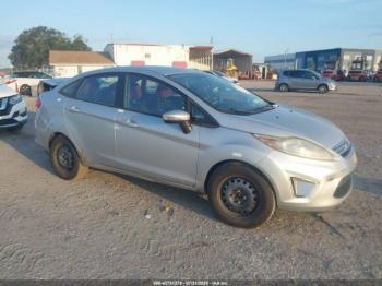  Salvage Ford Fiesta