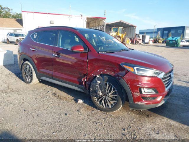  Salvage Hyundai TUCSON