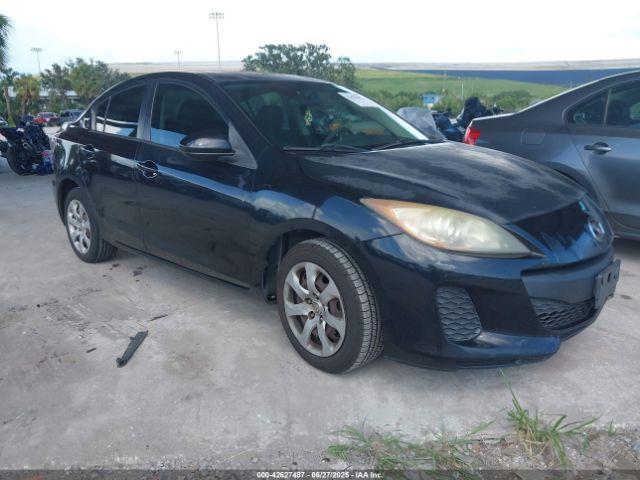  Salvage Mazda Mazda3