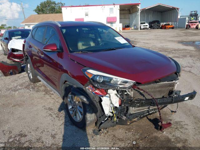  Salvage Hyundai TUCSON