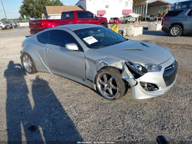  Salvage Hyundai Genesis