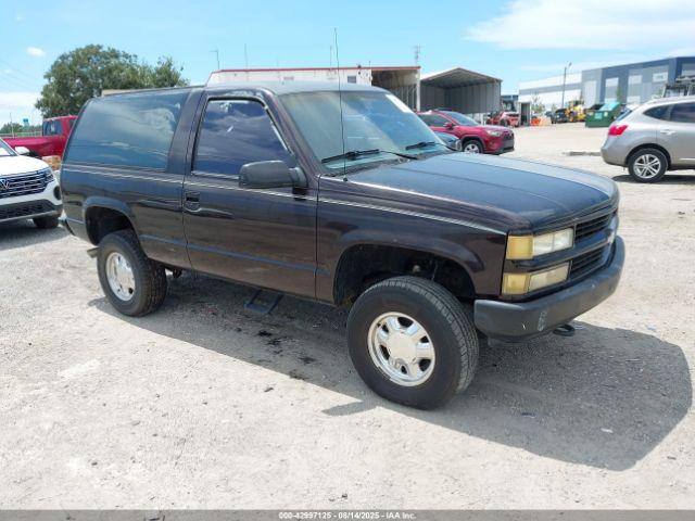  Salvage Chevrolet Blazer