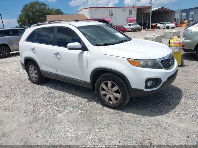  Salvage Kia Sorento