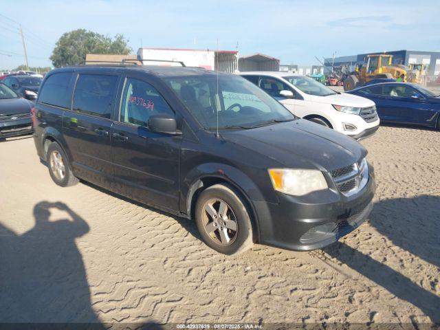  Salvage Dodge Grand Caravan
