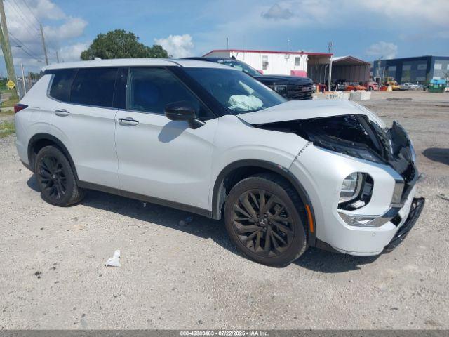  Salvage Mitsubishi Outlander