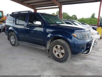  Salvage Nissan Pathfinder