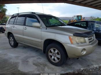  Salvage Toyota Highlander
