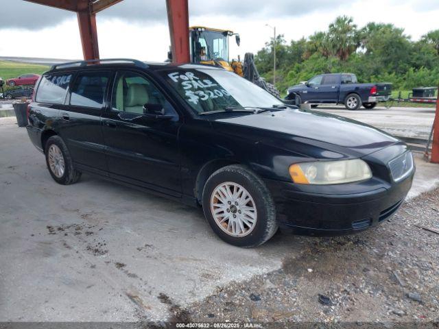  Salvage Volvo V70