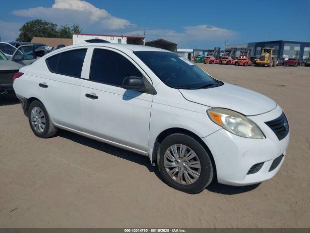  Salvage Nissan Versa