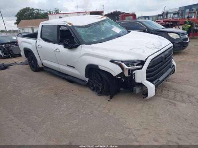  Salvage Toyota Tundra