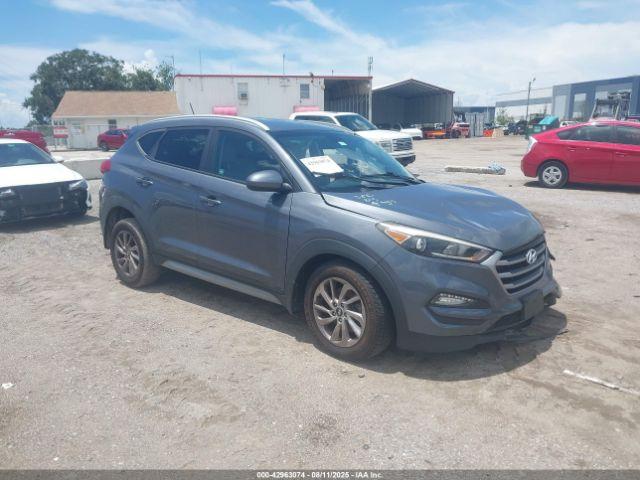  Salvage Hyundai TUCSON