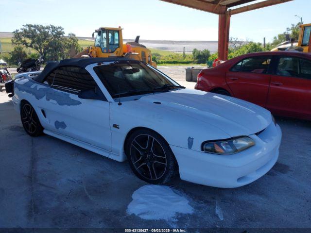  Salvage Ford Mustang