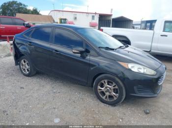  Salvage Ford Fiesta