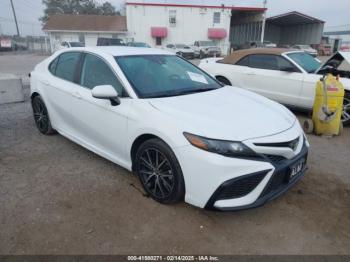  Salvage Toyota Camry
