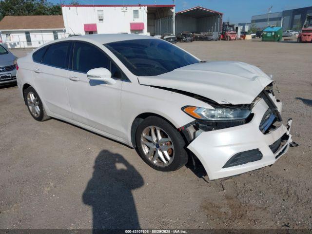  Salvage Ford Fusion