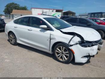  Salvage Chrysler 200