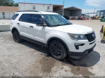  Salvage Ford Explorer
