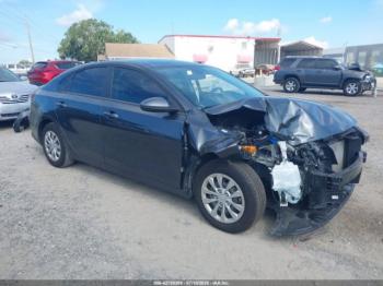 Salvage Kia Forte