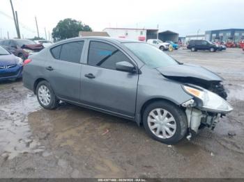  Salvage Nissan Versa