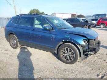  Salvage Volkswagen Tiguan