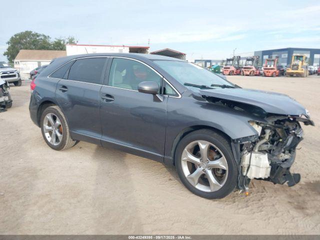  Salvage Toyota Venza