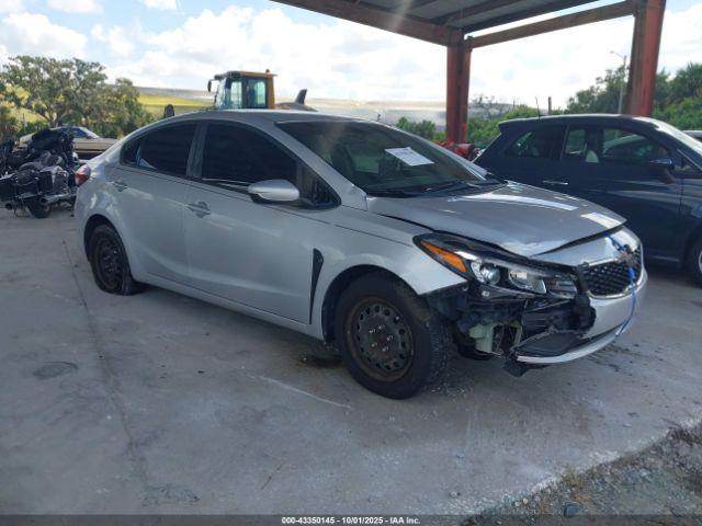  Salvage Kia Forte