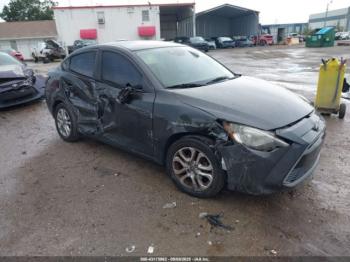  Salvage Toyota Yaris