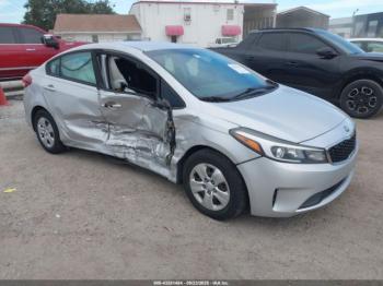  Salvage Kia Forte