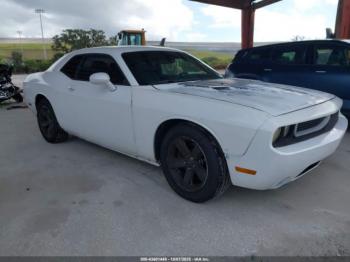  Salvage Dodge Challenger